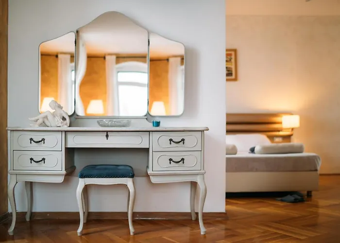 아파트 The View *